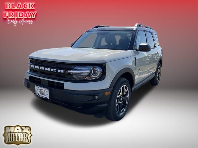 2024 Ford Bronco Sport Outer Banks 3