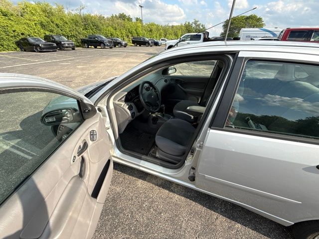 Used 2004 Light Tundra Clearcoat Metallic Ford SE image 9
