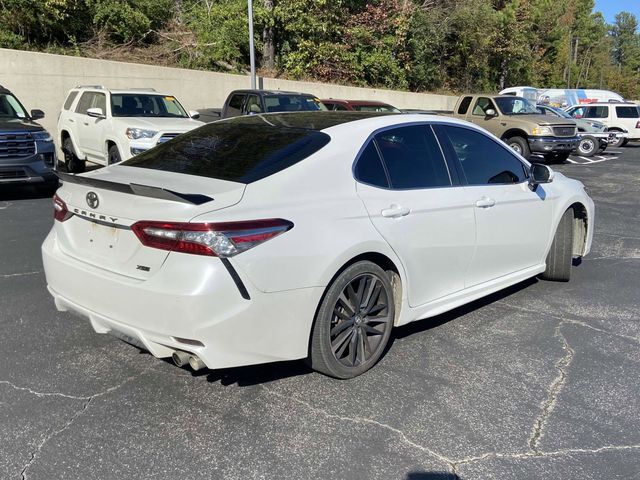 2018 Toyota Camry XSE 3