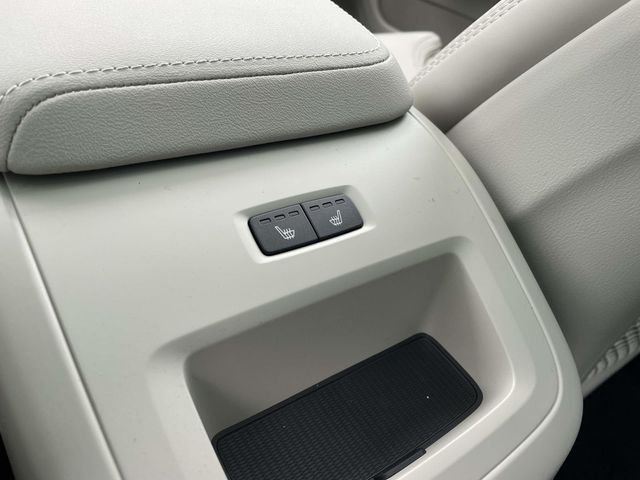 New 2026 White Volvo T8 Ultra image 22