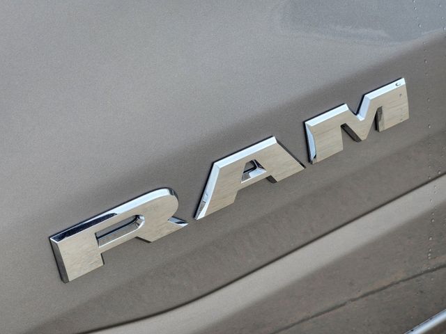 2025 Ram 1500 Laramie 8