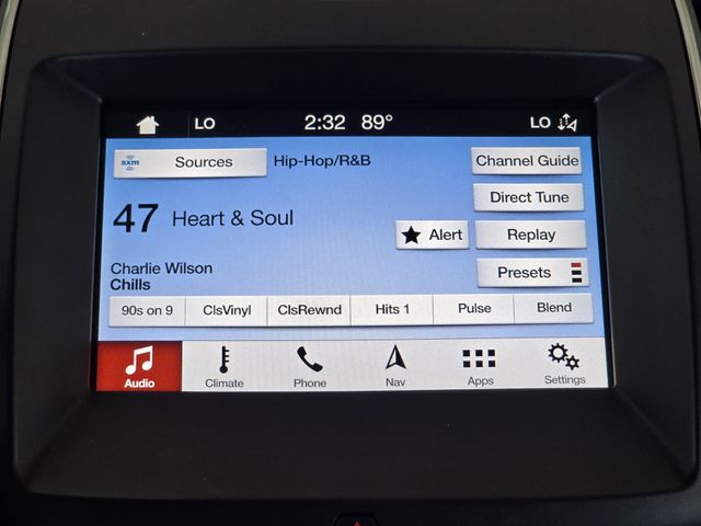Used 2019 Magnetic Ford Titanium image 12
