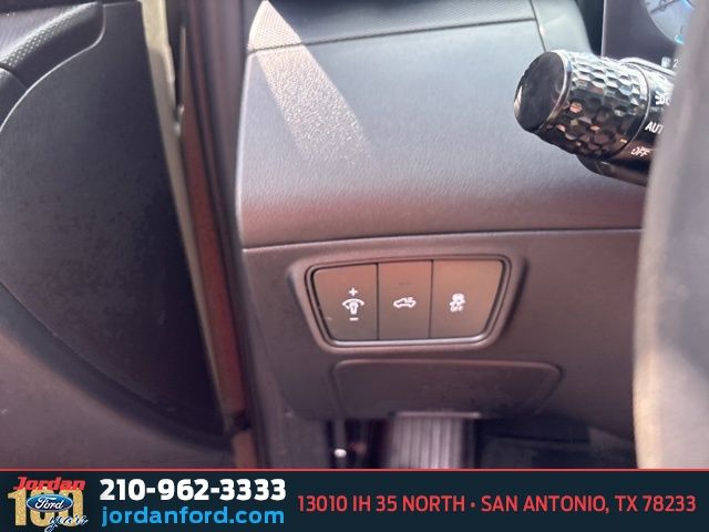 Used Car 2023 Hyundai Santa Cruz  Sel For Sale Under $20,000 In San Antonio, Texas