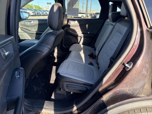 2023 Cinnabar Red Metallic Premium Colorant Ford Escape Platinum AWD SUV