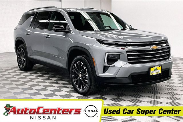 2025 Chevrolet Traverse LT FWD