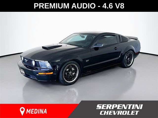 2007 Ford Mustang GT Premium Coupe RWD