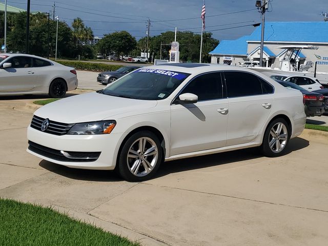  2014 Volkswagen Passat 1.8T SE with Sunroof 1.8   