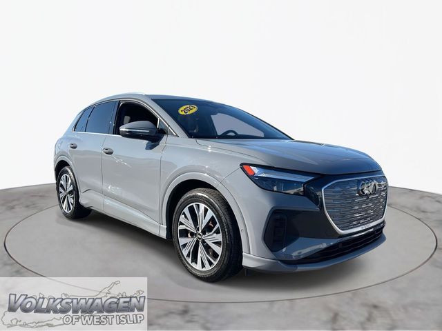 Pebble 2023 Audi Q4 e-tron Premium Plus 40 SUV / Crossover Rear-Wheel Drive Automatic