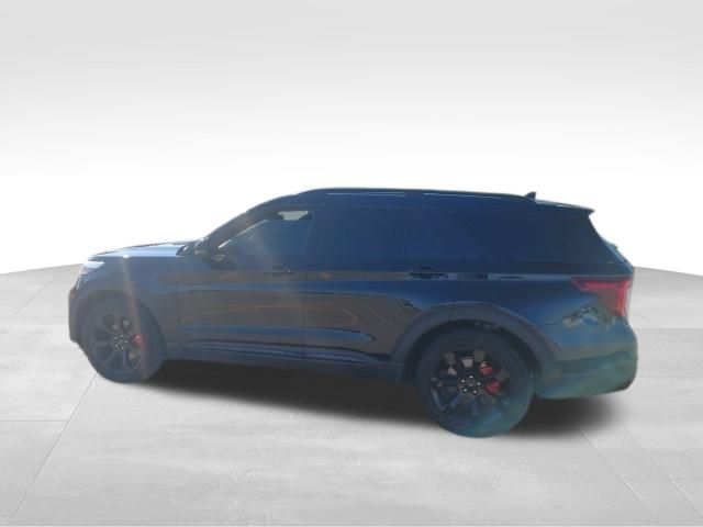 2023 Ford Explorer ST 5