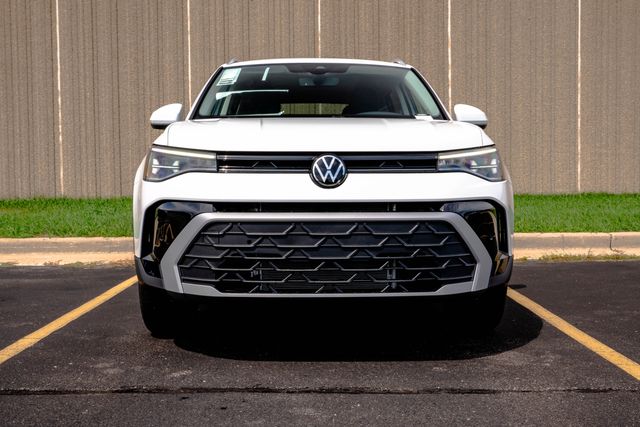 New 2026 Volkswagen Taos SUV