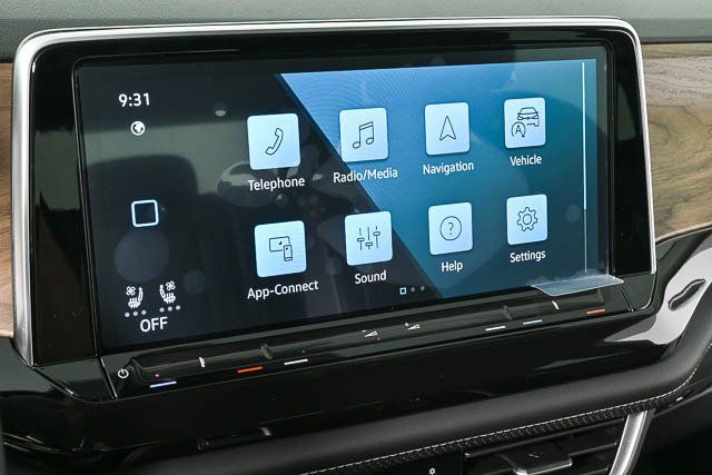 new 2025 Volkswagen Atlas car, priced at $44,852