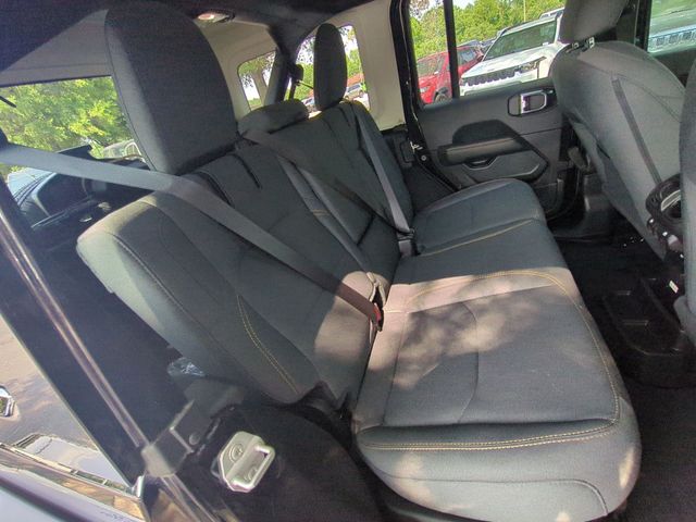 Used 2025 Black Jeep Sahara 4xe image 31