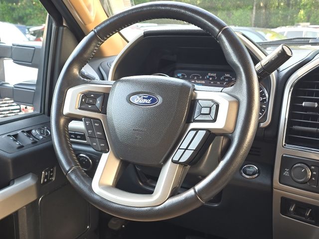 2022 Ford F-250SD Lariat:B02329