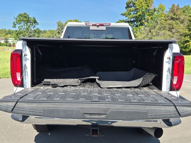 Used 2023 White GMC SLT image 32