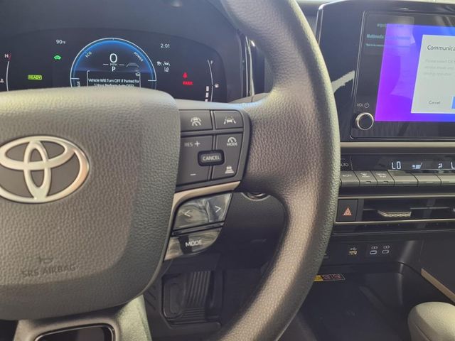2025 Toyota Camry LE photo