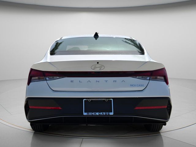 2026 Hyundai Elantra - $22,144