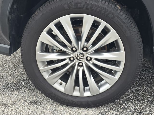 2023 Toyota Highlander Platinum:169299A