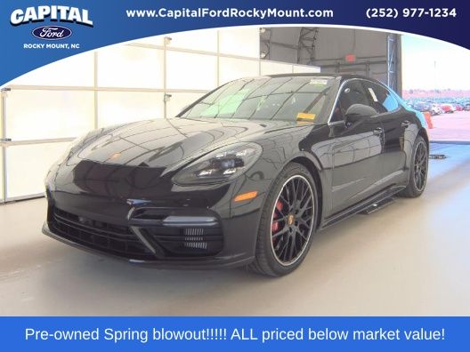 2017 Porsche Panamera Turbo