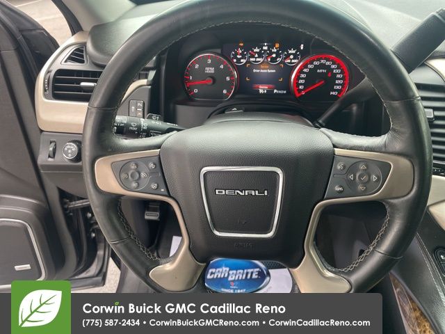 2016 GMC Yukon Denali 8