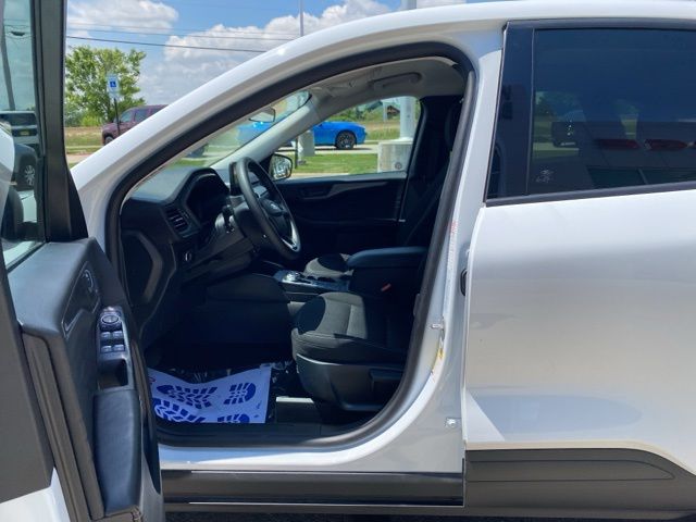 2025 Ford Escape Active - Oxford White exterior view 10