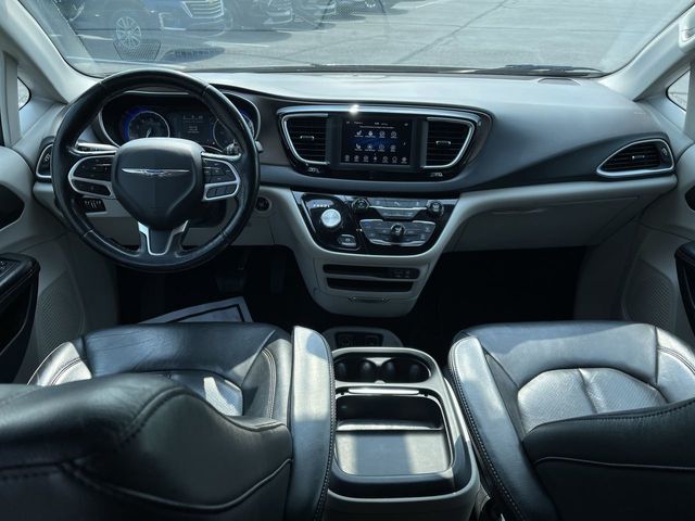 Used 2019 Chrysler Pacifica For Sale in New Hudson, MI