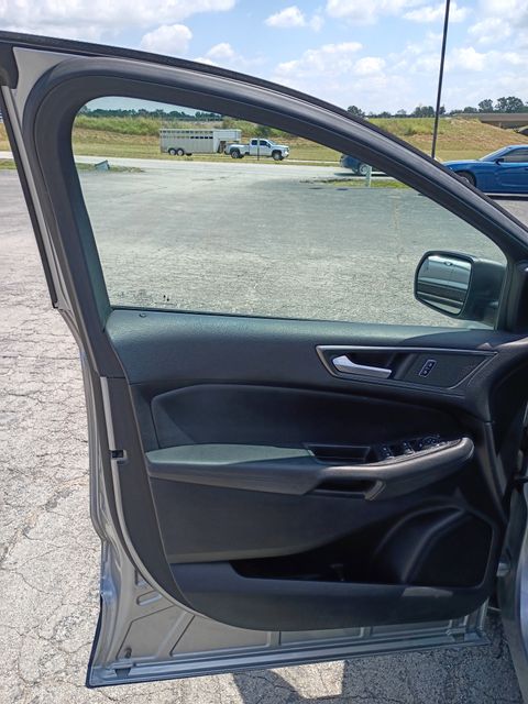 Used 2021 Ford Edge SUV