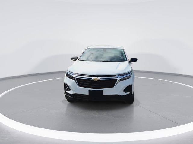 Used 2024 White Chevrolet LS image 4