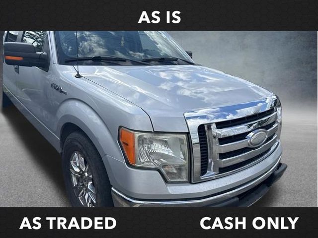 Silver 2009 Ford F-150 Pickup Truck 4X2 6-Speed Automatic