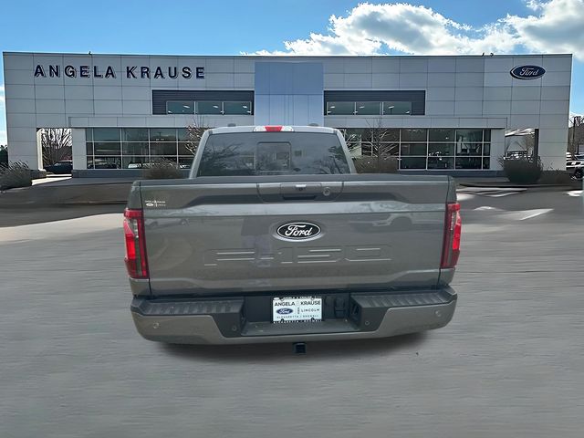 View vehicle photo 6