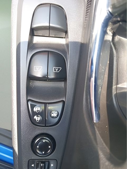 Used 2021 Nissan Kicks SUV