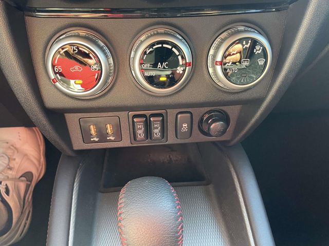 Certified Used 2024  Mitsubishi 2.0 LE image 36