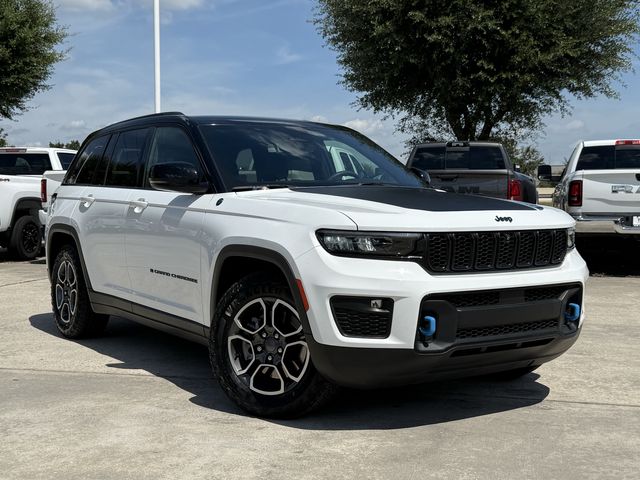 2022 Jeep Grand Cherokee Trailhawk 4xe White at Monument Chevrolet