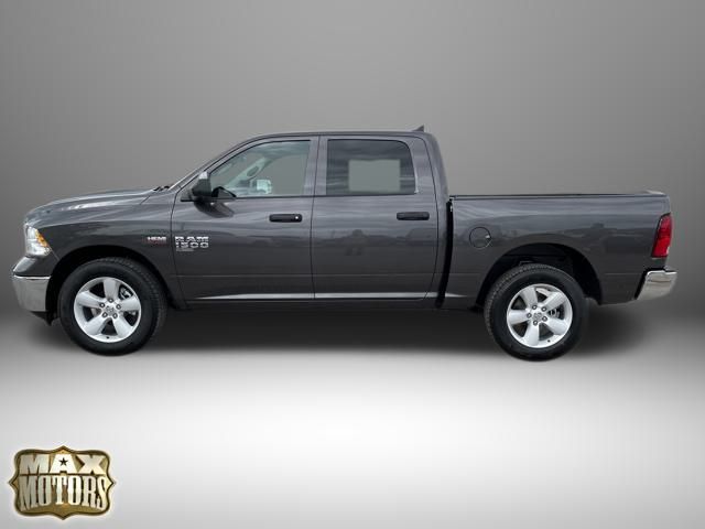 2024 Ram 1500 Classic Tradesman 6