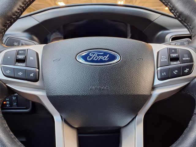 2023 Ford Explorer - Image 16