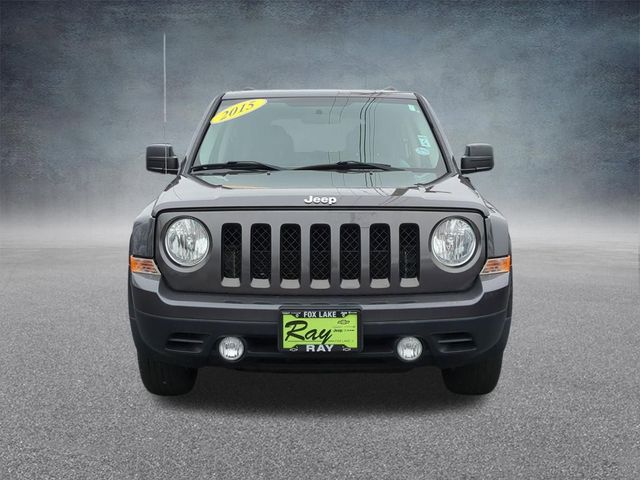 View vehicle photo 4