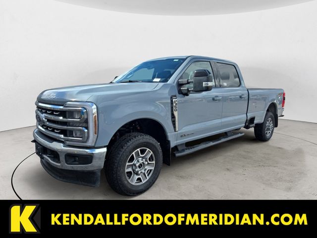Gray 2025 Ford F-350 Super Duty Lariat Crew Cab 4WD Pickup Truck Four-Wheel Drive Automatic