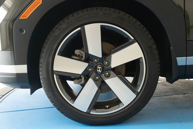 Used 2025 Hyundai Santa Fe SUV