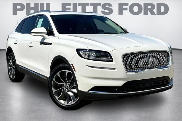 2023 Lincoln Nautilus Reserve FWD