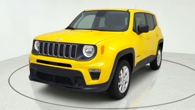  2023 Jeep Renegade Latitude 4WD   