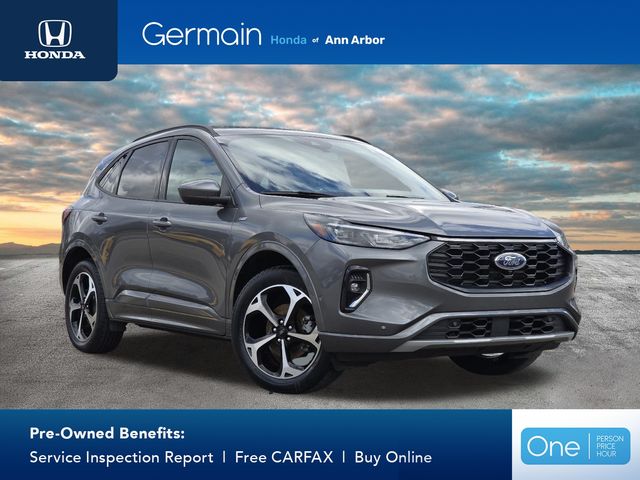 2023 Ford Escape ST-Line Elite HEV AWD 2.0L's photo