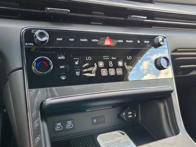 2027 Genesis GV80