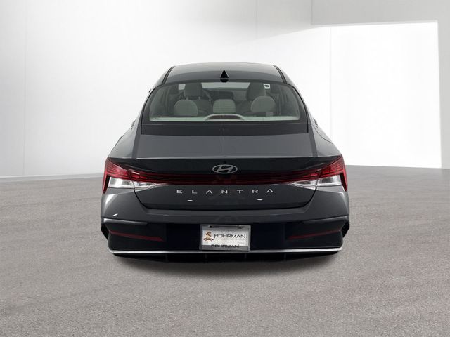 Used 2025 Hyundai Elantra For Sale in Indianapolis, IN