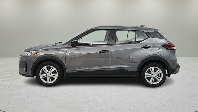 2025 Nissan Kicks Play