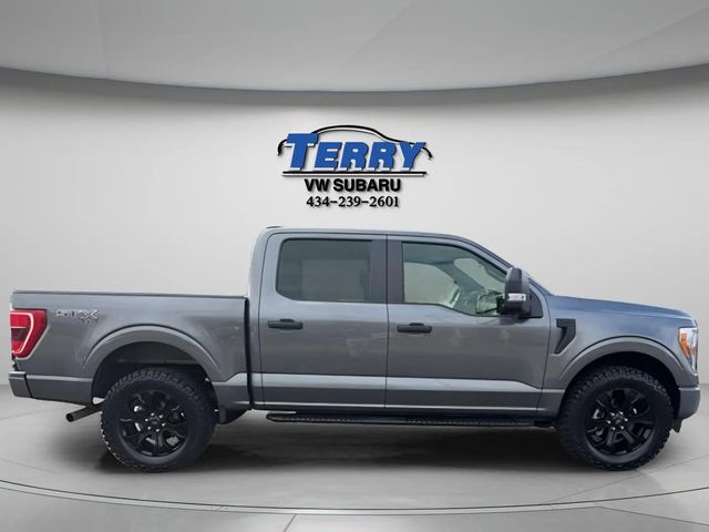 Carbonized Gray Metallic 2022 Ford F-150 XL SuperCrew 4WD Pickup Truck Four-Wheel Drive Automatic