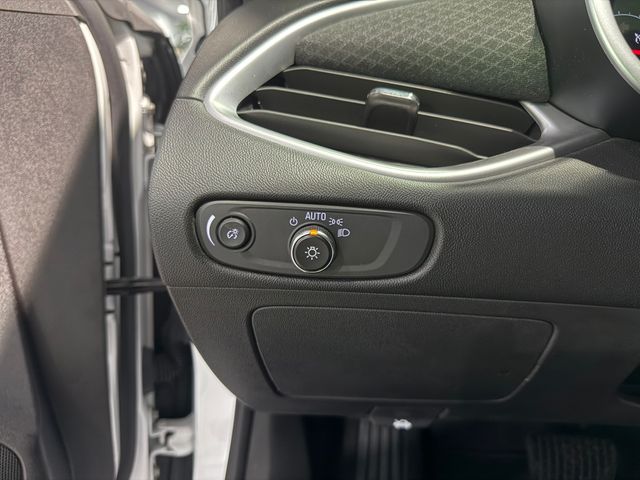 2023 Chevrolet Malibu LT White at Davis Toyota of Orangeburg