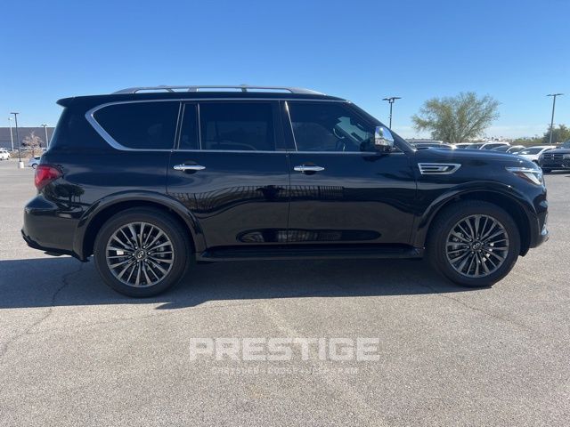 2022 INFINITI QX80 Sensory 5