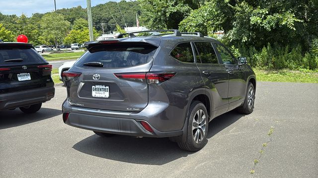 Used 2024 Toyota Highlander SUV