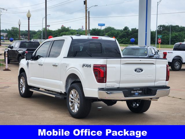 2025 Ford F-150 Lariat photo