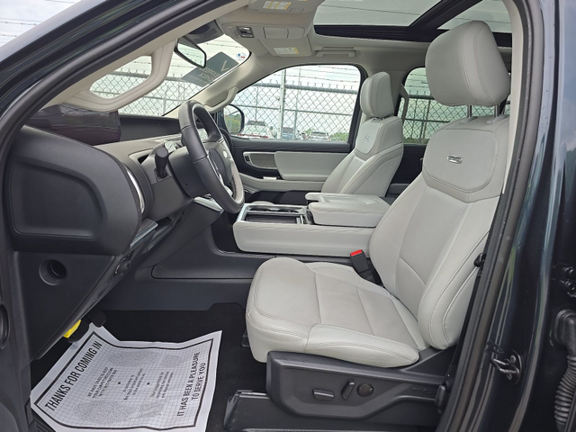 2025 Blue Metallic Ford Expedition Platinum 4X4 SUV