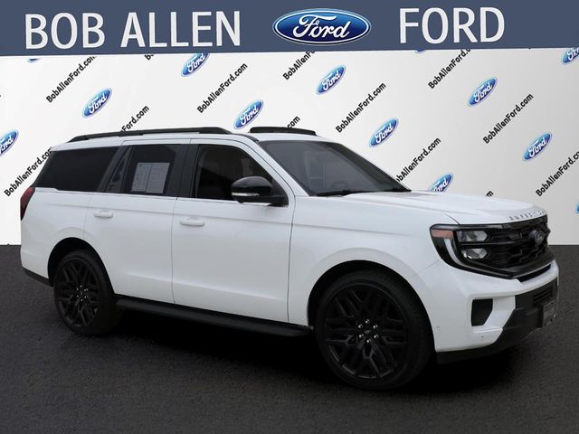 Used 2025 Ford Expedition Active with VIN 1FMJU1J88SEA50858 for sale in Kansas City